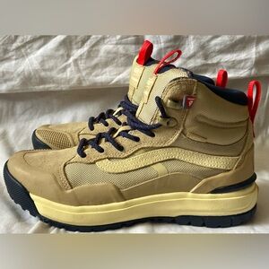 EUC Vans Ultrarange EXO Hi MTE 2 Men's Boots Beige/Red COLD WEATHER Sz M 6.5/W8